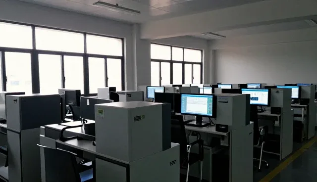 智能客服系统在企业服务中的性能表现与适用场景分析